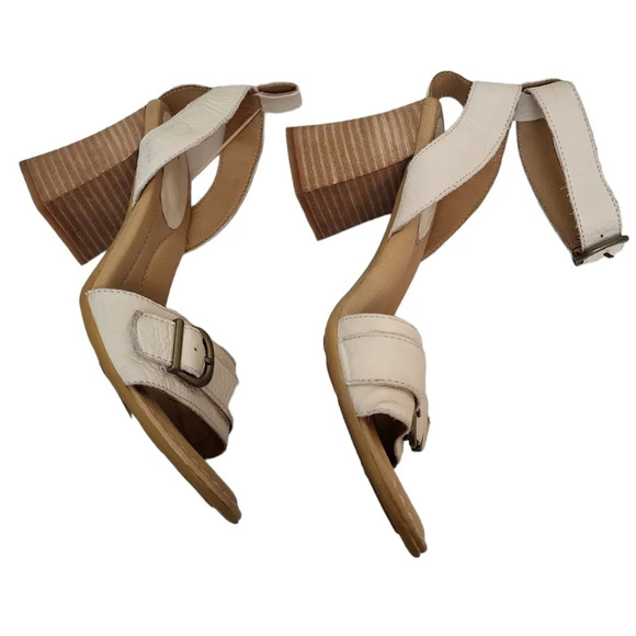 Born Tahlia Ankle Strap Stacked Heel Sandals - Picture 3 of 6